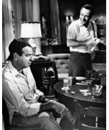 The Odd Couple Jack Lemmon cleans up after game Walter Matthau 24x36 Poster - $560.63 MXN