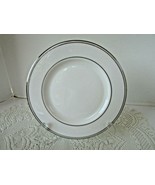 LENOX CLASSICS COLLECTION FEDERAL PLATINUM SALAD PLATE WHITE SILVER USA 8&quot; - $110.62 MXN