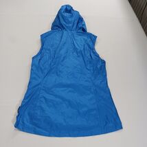 Chervo Sports Zip Vest Women’s Size 8 Blue Hoodie Aqua Block Golf Hiking Active image 2