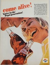1964 Print Ad Pepsi &amp; Diet Pepsi Cola in Bottles Happy Couple - £17.06 GBP