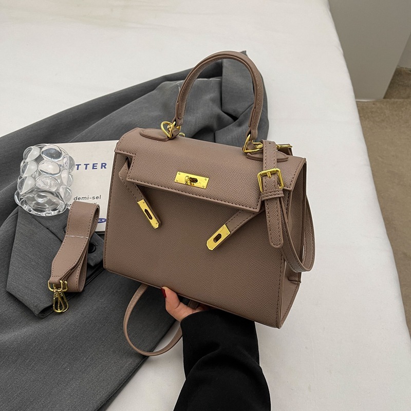 Simple Elegant Handbag Kelly Bag 2024 Spring Large Capacity Women's Shoulder Cr
