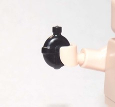Minifigures Black Military Canteen Toys - $1.65
