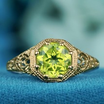 9K Yellow Gold Natural Peridot Vintage Style Filigree Ring - £401.78 GBP