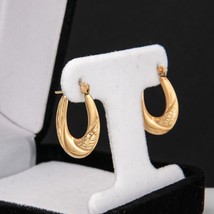 14K Gold Oval Hoop Earrings Diamond Cut Etched Textured Elongated Puffy Earrings - $143.19