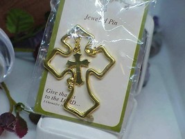 Christian Cross Brooch Pin Gold Tone Twin Cross New Package sealed ~ Gre... - £3.04 GBP