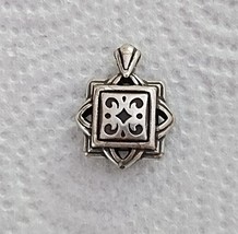 Brightonpendant thumb200