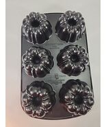 Nordic Ware Bundt-lette Cake Pan 6 CUPS 1.4 LITERS Bundt Mini Party  - $19.80
