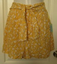CE CE Light yellow floral print Shorts Size L - £13.19 GBP