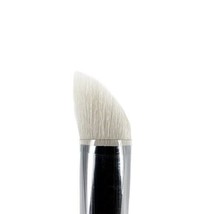 ZOEVA 130, Luxe Contour Definer Brush, GOAT HAIR / SYNTHETIC BLEND, New,... - $25.73