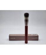 ROSE INC Number 3 Foundation Brush Angled - $395.90 MXN