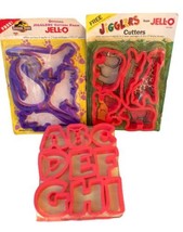 Jello Jurassic Park Jigglers Cutters Safari and Letter Shapes Vintage Je... - £6.30 GBP