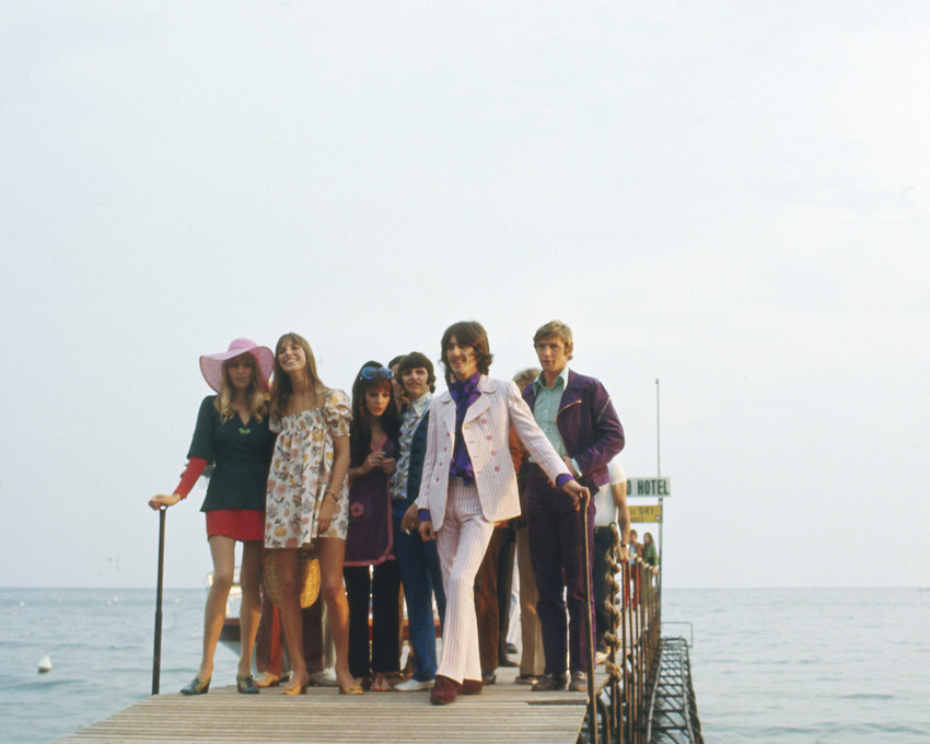 The Beatles George Harrison Patti Boyd Marianne Faithfull on pier 11x14 Photo
