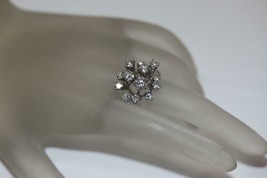 Fine 18K White Gold Starburst Cluster 1.50ct Genuine Diamond Ring Size 7.25 - £1,804.92 GBP