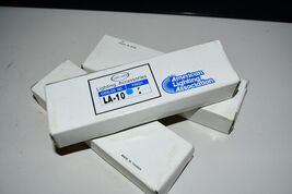 Lot 3 ConTech Lighting LA-10-P Single Circuit Live End Feed White Finish... - $443.52 MXN