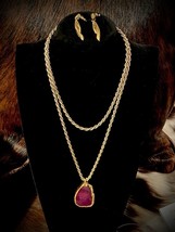 Dark Pink Flat Stone Cabachon Necklace and Napier Pierced Earrings - £19.95 GBP