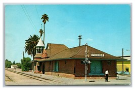 Santa Fe Railroad Station Perris California CA UNP Chrome Postcard H19 - £3.18 GBP
