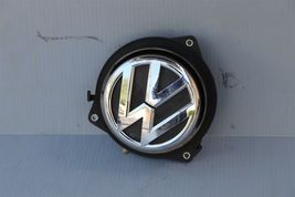 12-16 Volkswagen VW Beetle Trunk Lid Emblem Badge Lock image 3