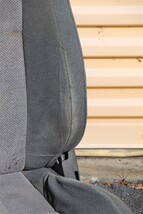 90-92 Toyota 4Runner 2Dr & 89-95 Pickup Front Folding Buckets Seats L&R image 7