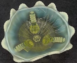 NORTHWOOD GLASS YELLOW ART GLASS BOWL PALM TREES Uranium Glass *READ* - $45.53