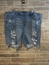 Torrid Jeans Shorts 26 Boyfriend Destroyed Holes Plus Size Frayed Cut Off Hem - £14.33 GBP