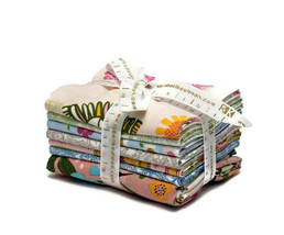 Fat Quarter Bundle Whimsical Storybook Panel Animals Kids (FQ-990-7) M203.02 - £19.93 GBP