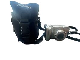 Nikon Coolpix E4800 ED Digital Camera  8.3x ED Lens No charger With Case - $297.72 MXN