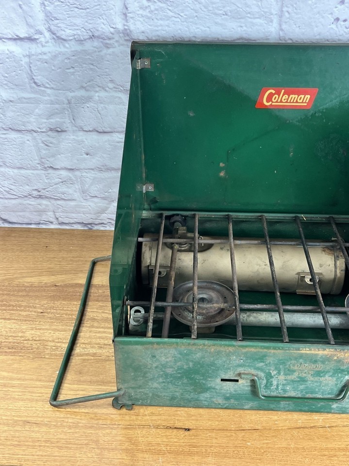 Vintage Coleman Model 425 Dual Two 2 Burner Green Gas Camp Stove Item image 4