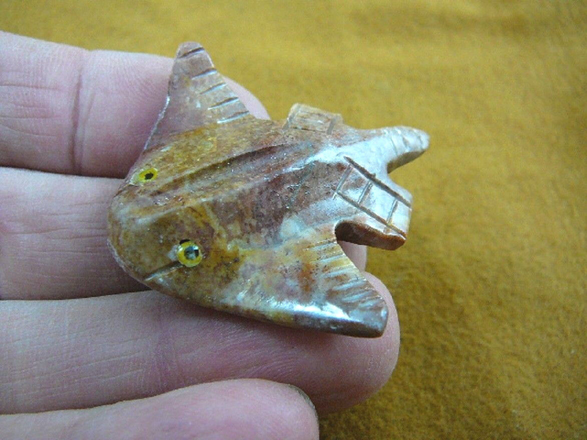 Y-STI-11) STINGRAY Sting Ray raja carving TAN RED stone SOAPSTONE PERU l... - $9.49