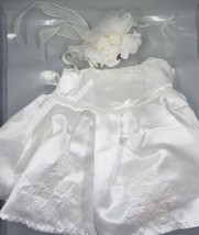 Build a Bear White Satin Embroidered Wedding Dress and Bouquet BABW - £15.79 GBP