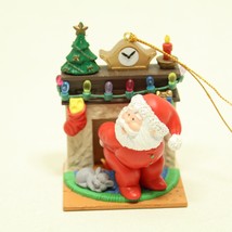 VTG Santa Down the Chimney Hanging Christmas Ornament 3&quot; 1997 - £7.01 GBP