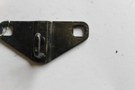 16-17 JAGUAR XE FRONT HOOD CENTER LOCK STRIKER BRACKET M1489 image 5