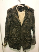 Express Camo Military Faux Fur Lined Parka Women&#39;s SZ XS Epaulettes On Shoulder - $29.69