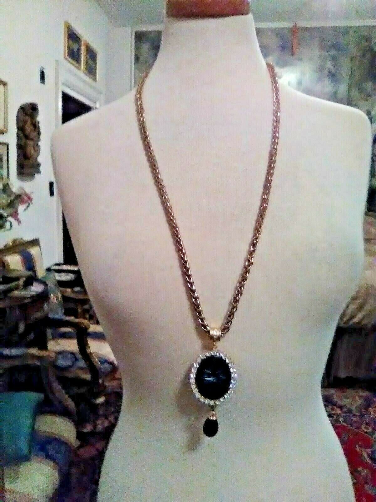 Primary image for VINTAGE NECKLACE ITALIAN INTAGLIO GREY CUT TO BLACK W/ MATCHING EARRINGS GOLDEN