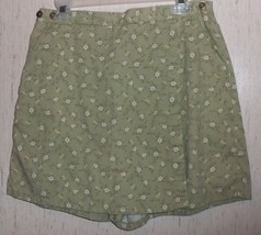 WOMENS WHITE STAG SAGE GREEN FLORAL PRINT SKORT  SIZE 14 - $18.65