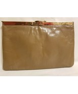 Vintage ETRA CLUTCH PURSE TAN TAUPE LEATHER WITH GOLD TRIM  - $357.32 MXN