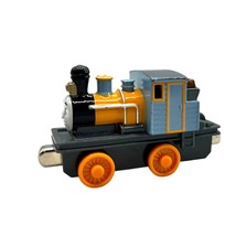 Thomas the Train Take N Play Dash 2010 Gullane Mattel Diecast Train Engine - $11.74