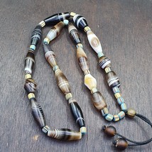 Antique Yemeni Middle Eastern Agate Eyes Patterns Suleimani Agate Necklace - £131.08 GBP