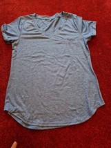 Ladies Brand New Medium Blue T-Shirt - $6.36