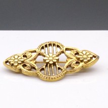 Vintage 1928 Brooch, Small Gold Tone Floral Filigree Pin - £19.78 GBP