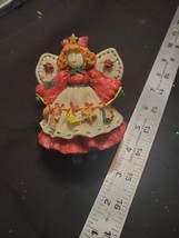 Rustic Primitive Resin Angel Christmas Tree Ornament 4&quot; Hanging - £6.45 GBP