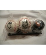 1995 Cal Ripken, Jr. Burger King baseball set of 3 balls with stand - $13.58 CAD
