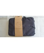 Lenovo Lightweight 13-inch Laptop Urban Zip Sleeve Case - (Black) - $242.61 MXN