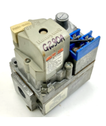 Honeywell VR8440A2001 HVAC Electronic Ignition Gas Valve in/out 1/2" use... - €55,40 EUR