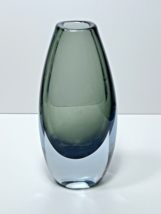 Gunnar Nylund 8.5&quot; Stromberg Charcoal Clear Torpedo Vase Sweden B894 Som... - $68.31