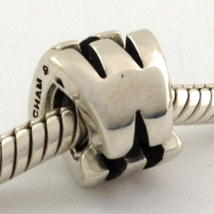 Authentic Chamilia Sterling Silver Initial Letter W  Bead Charm T-49, New - $374.29 MXN