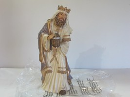NEW Kirkland Signature Hand Painted Nativity Christmas Decor STANDING KING - £31.96 GBP