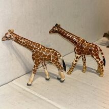 2 Schleich 3.5" Baby Giraffe Safari Animal D-73527 B3 - $14.80