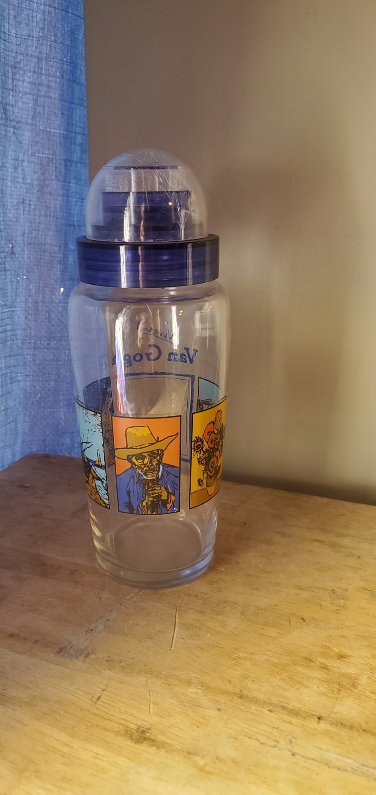 Vincent Van Gogh Vodka Shaker Glass With Lid  - $10.00