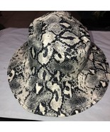 Reversible Bucket Hat Snake Print One Side Solid Black The Other - £7.77 GBP