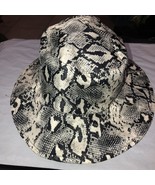 Reversible Bucket Hat Snake Print One Side Solid Black The Other - $9.89